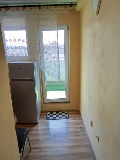 Ustanička 63 | 4zida.rs