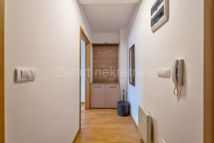 Krfska | 4zida.rs