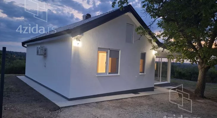 Kuća | 4zida