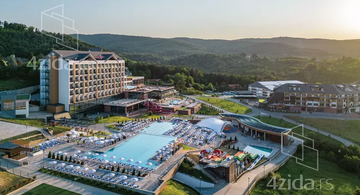 Građevinsko zemljište | 4zida