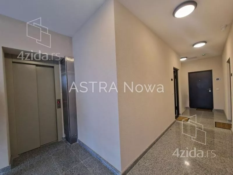 Sedmosoban stan | 4zida