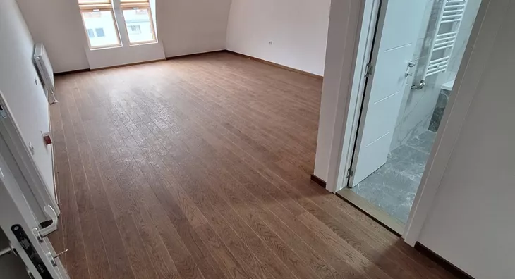 Šestosoban stan | 4zida