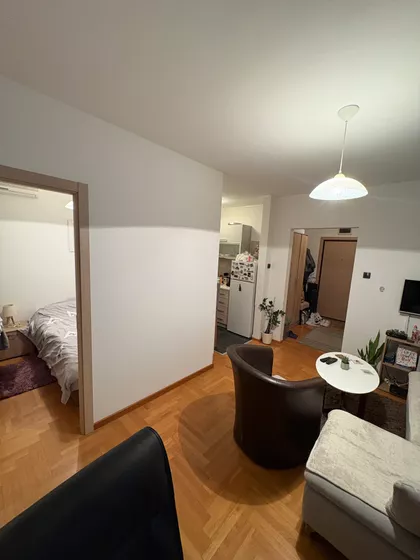 Cara Dušana 76 | 4zida.rs