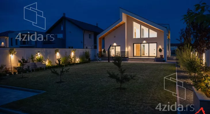Kuća | 4zida