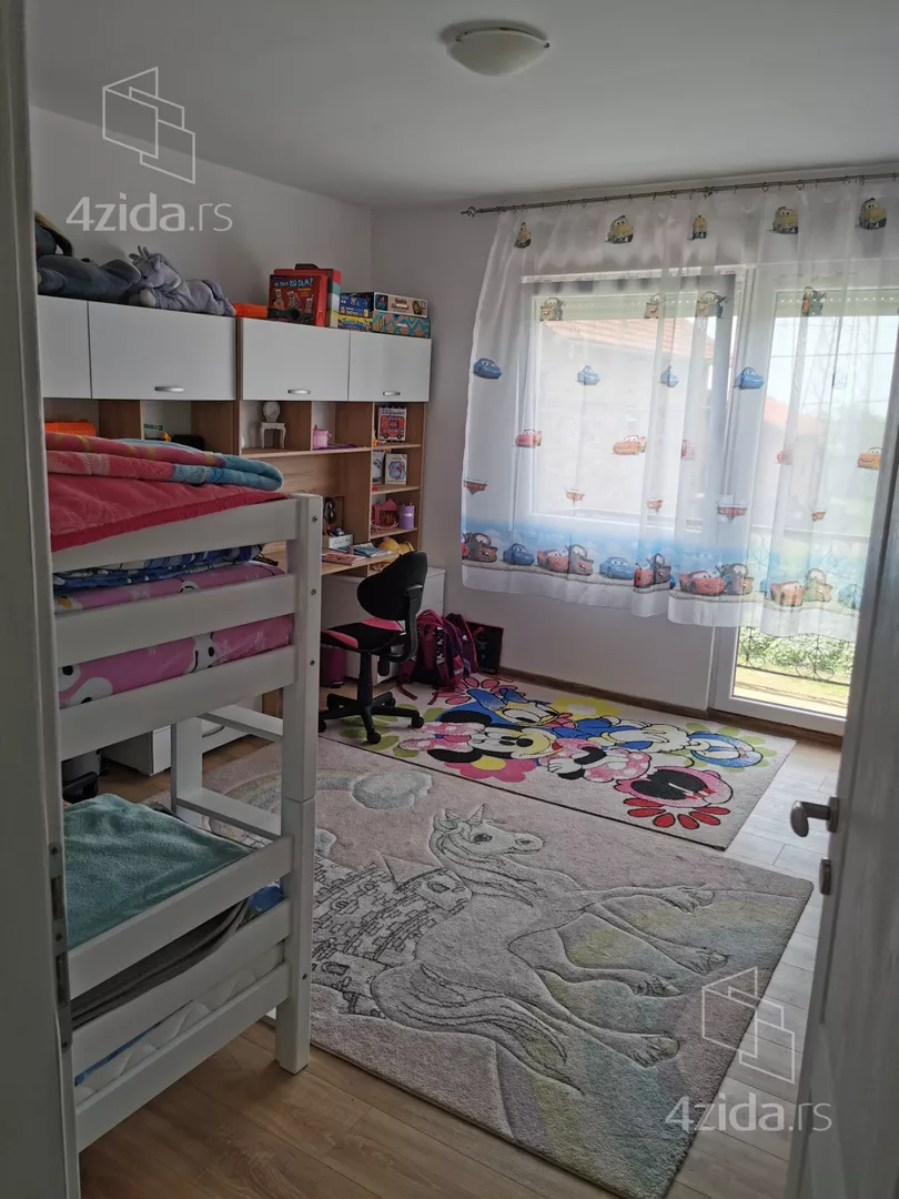 5-etažna kuća | 4zida