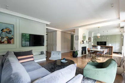 KURSULINA | 4zida.rs