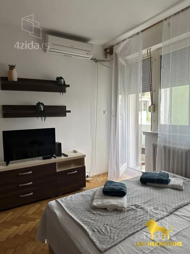 Garsonjera | 4zida