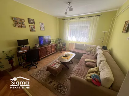 Banatski Dvor | 4zida.rs