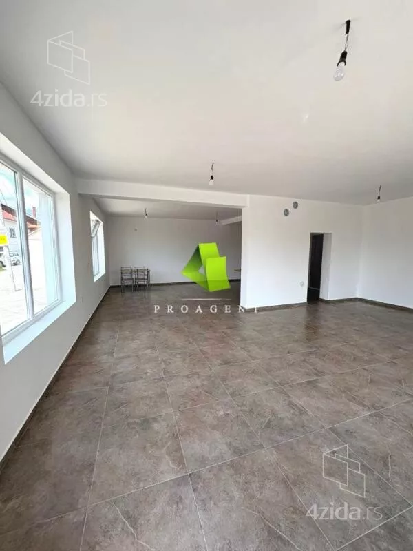 Poslovni prostor | 4zida