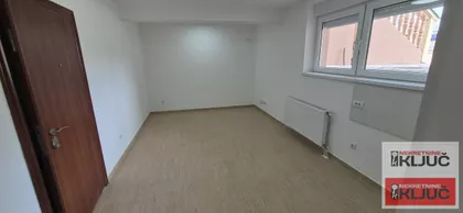 Lipov Gaj | 4zida.rs