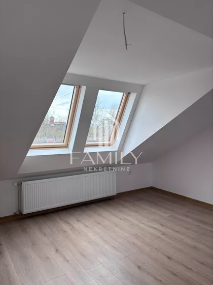 Bate Brkića | 4zida.rs