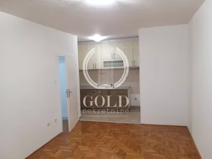 Valentina Vodnika | 4zida.rs