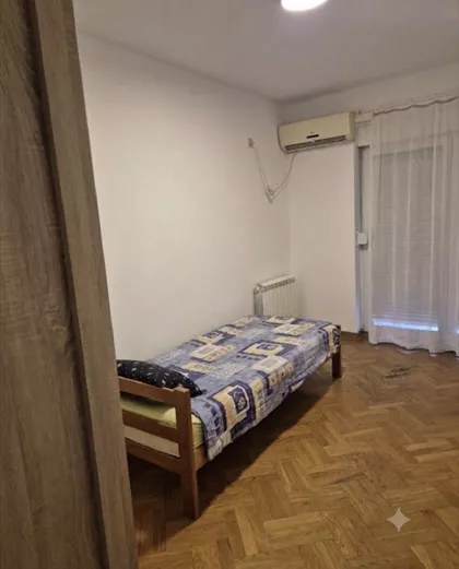 Bože Jankovića | 4zida.rs
