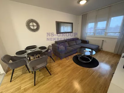 Bulevar Patrijarha Pavla (Somborski Bulevar) | 4zida.rs