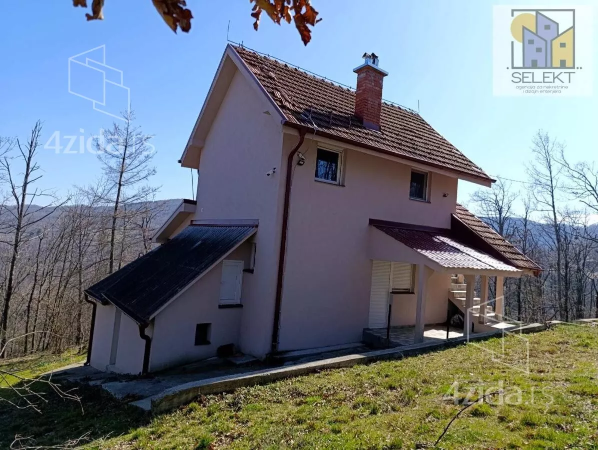 Kuća | 4zida