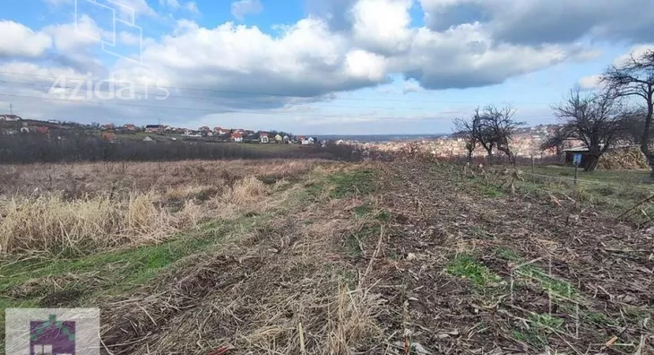 Plac | 4zida