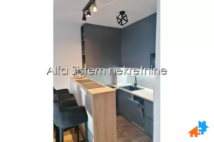 Crveni Krst Vračar | 4zida.rs