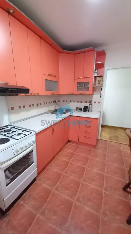 Milana Raspopovića | 4zida.rs