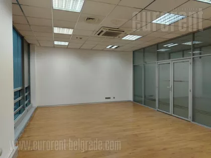 NOVI MERKATOR | 4zida.rs