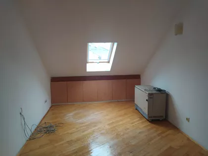 Stari Cerak | 4zida.rs