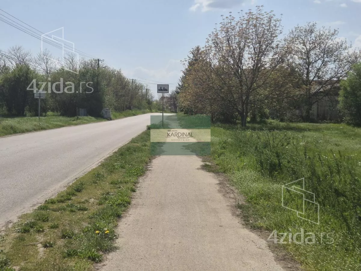 Plac | 4zida