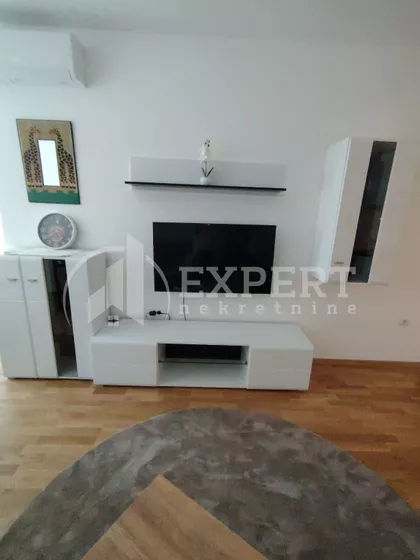 Bulevar Nemanjića | 4zida.rs