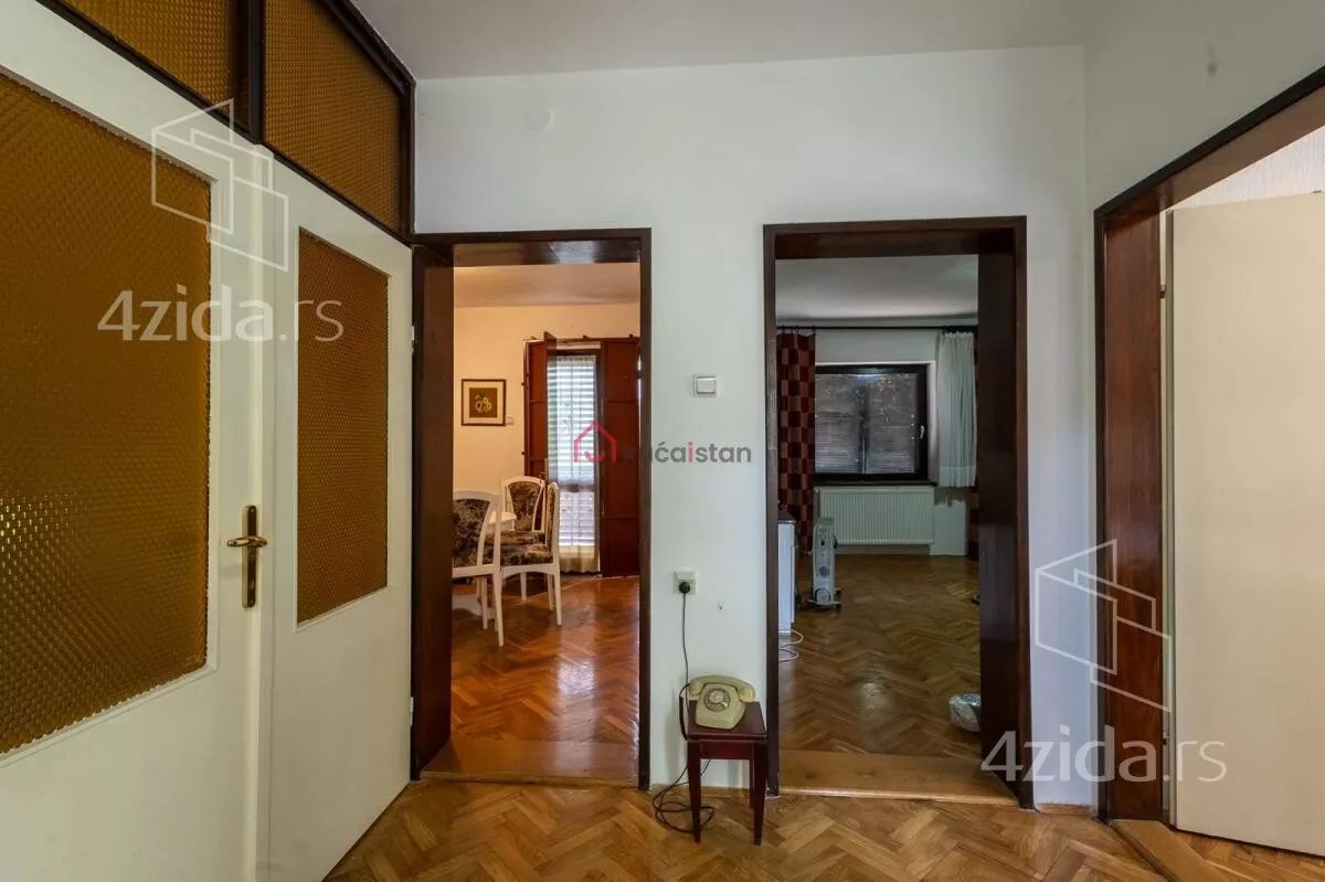 Kuća | 4zida