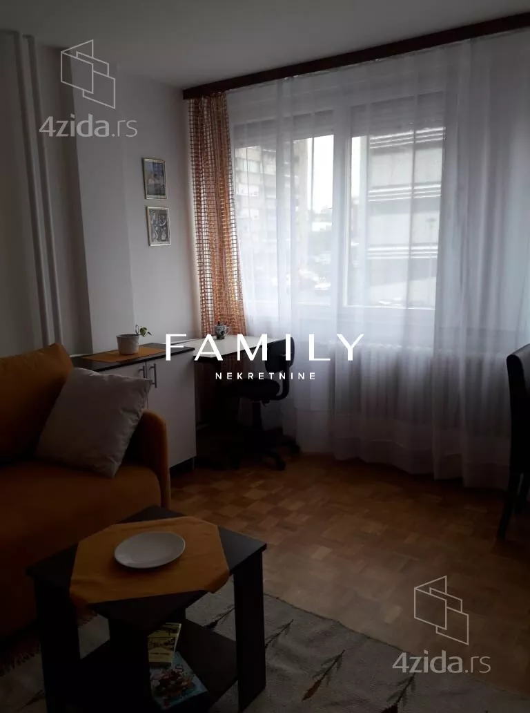 Garsonjera | 4zida