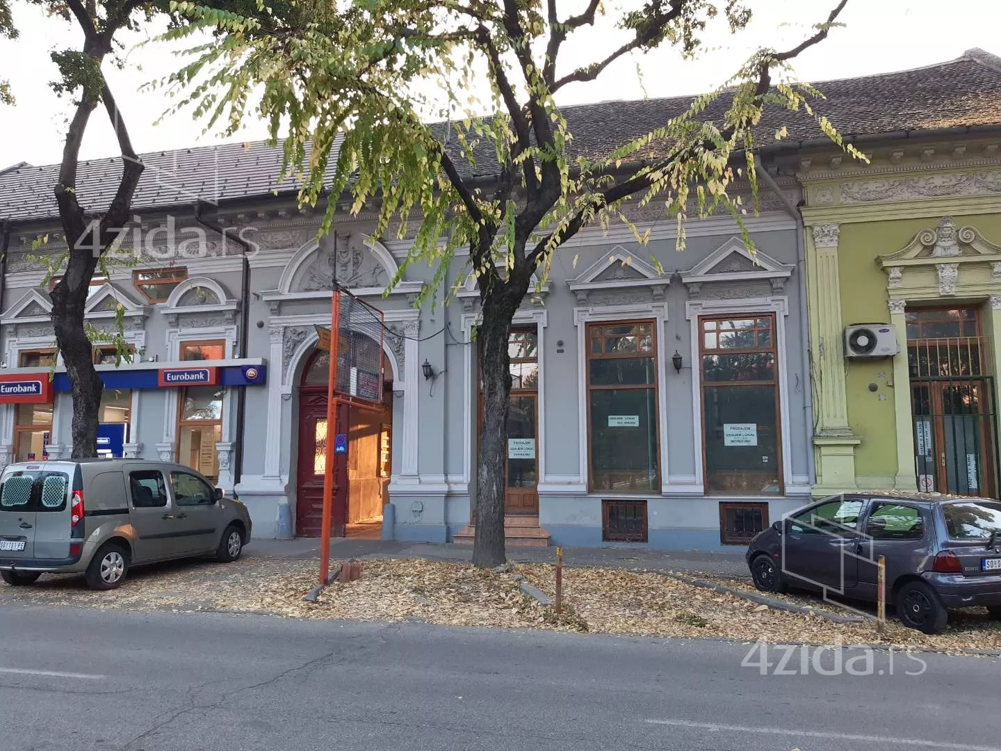 Lokal | 4zida
