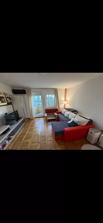 Šumadijska | 4zida.rs