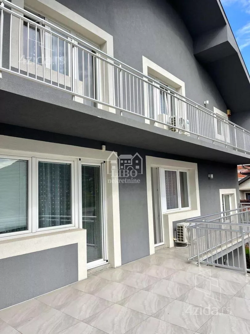 Ugostiteljski objekat | 4zida