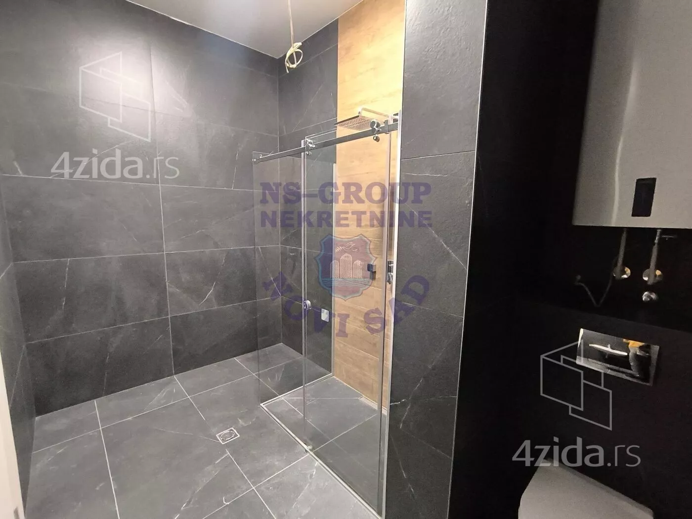 Petosoban stan | 4zida