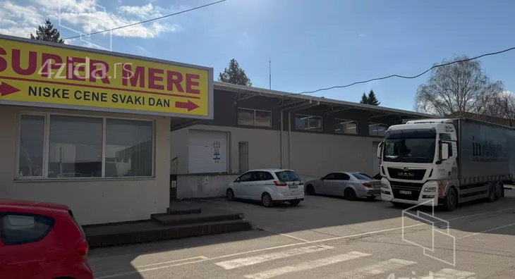 Poslovni prostor | 4zida