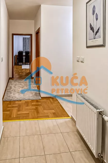 Trg kralja Aleksandra Ujedinitelja | 4zida.rs