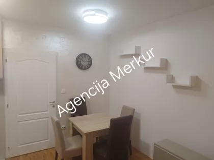 Gradske lokacije | 4zida.rs