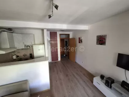Žarkovo | 4zida.rs