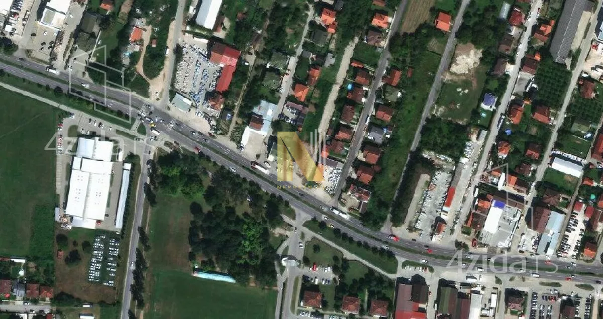 Plac | 4zida
