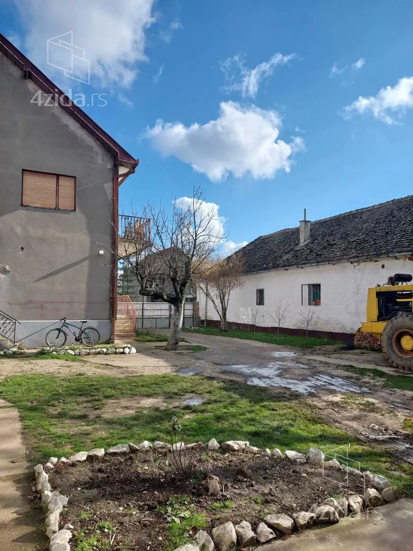 4-etažna kuća | 4zida
