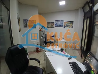 Cara Dušana | 4zida.rs