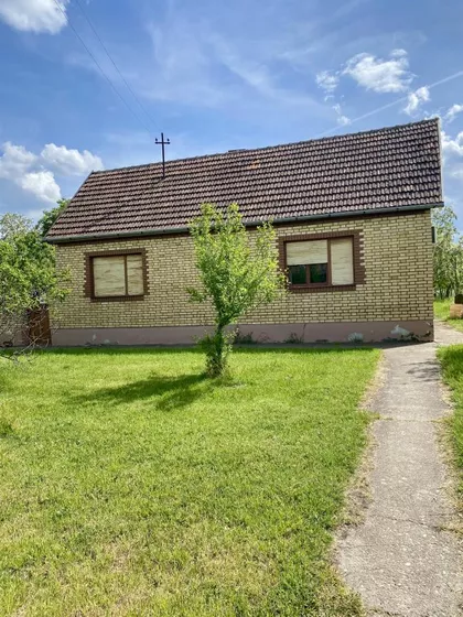 Samoš | 4zida.rs