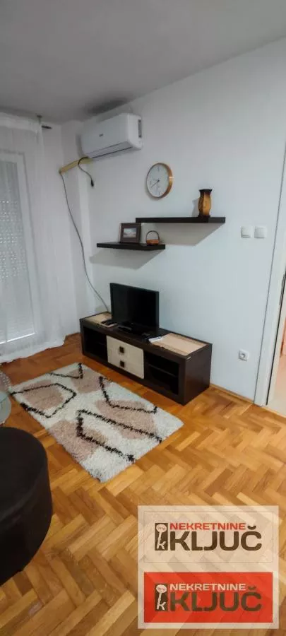 Bulevar Oslobođenja | 4zida.rs