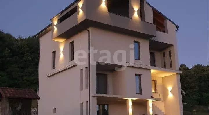 4-etažna kuća | 4zida