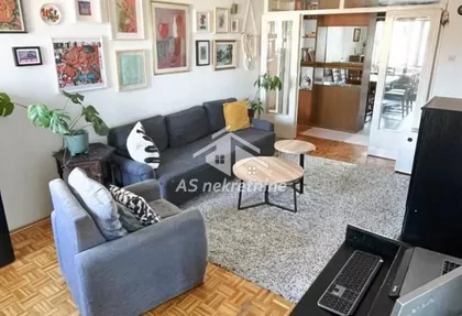 Cvetni Trg | 4zida.rs