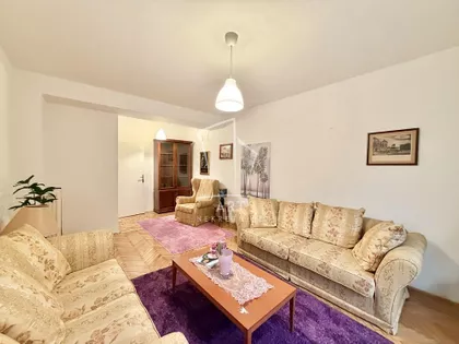 Vase Čarapića | 4zida.rs