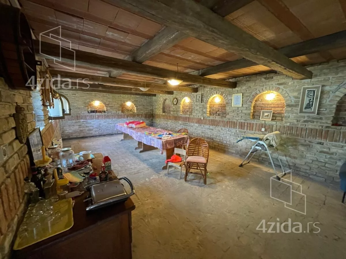 Kuća | 4zida