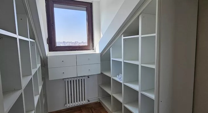 Šestosoban stan | 4zida