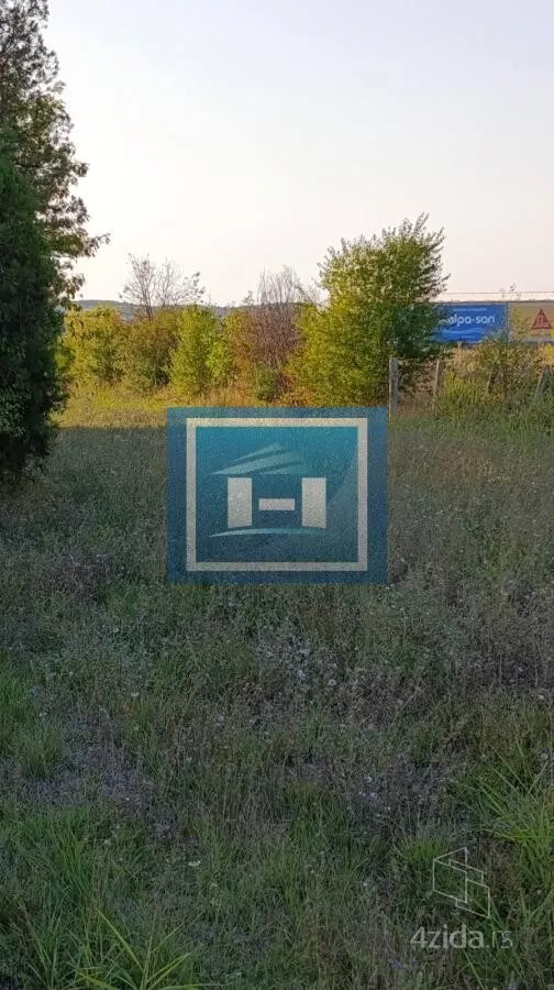 Plac | 4zida