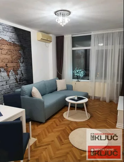 Bulevar Oslobođenja | 4zida.rs
