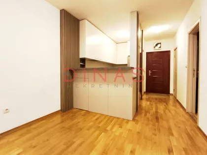 Novi Sad - Centar | 4zida.rs