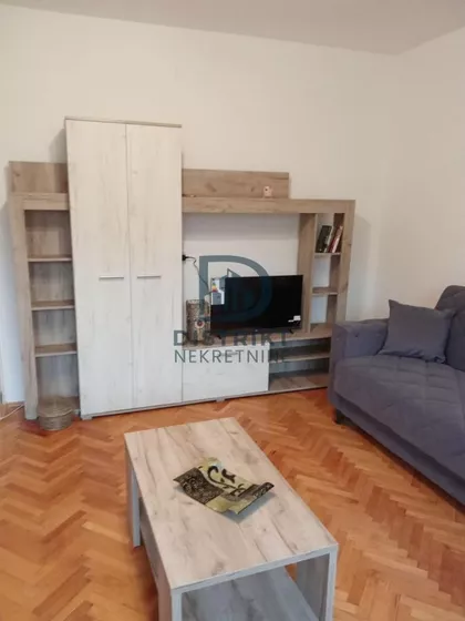 Medicinski Fakultet | 4zida.rs